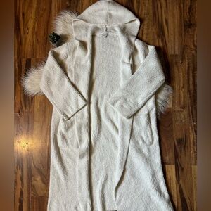 Barefoot Dreams Women’s Robe Cream